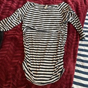 Thyme maternity nursing top